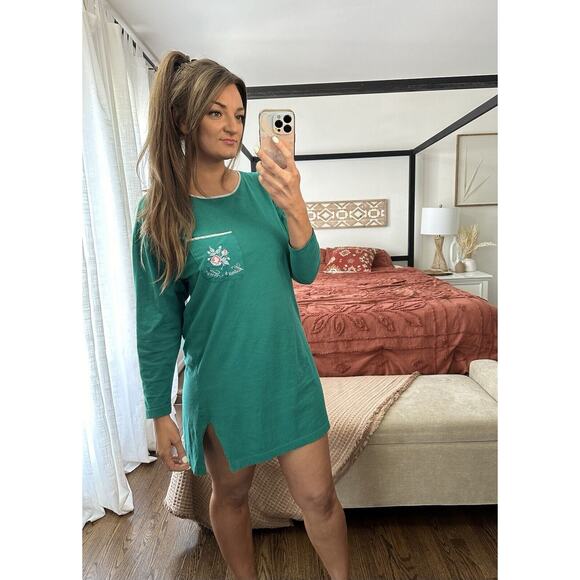 Vintage Gold Label Victoria’s Secret Size M/L Teal Cotton Embroidered Pajamas - Picture 1 of 8
